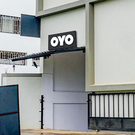 Spot On Hotel Shree Samarth Lodging Kolhapur Zewnętrze zdjęcie