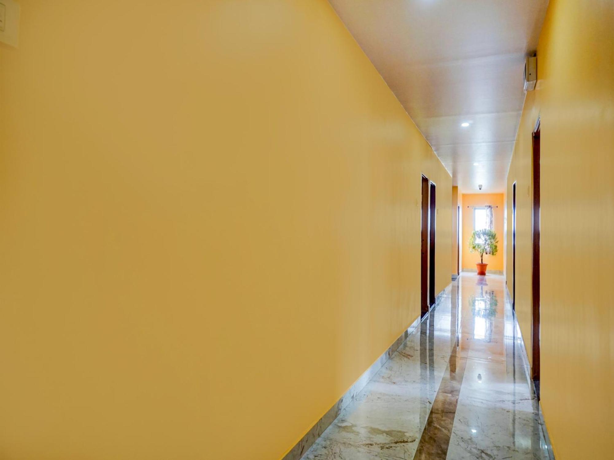 Spot On Hotel Shree Samarth Lodging Kolhapur Zewnętrze zdjęcie